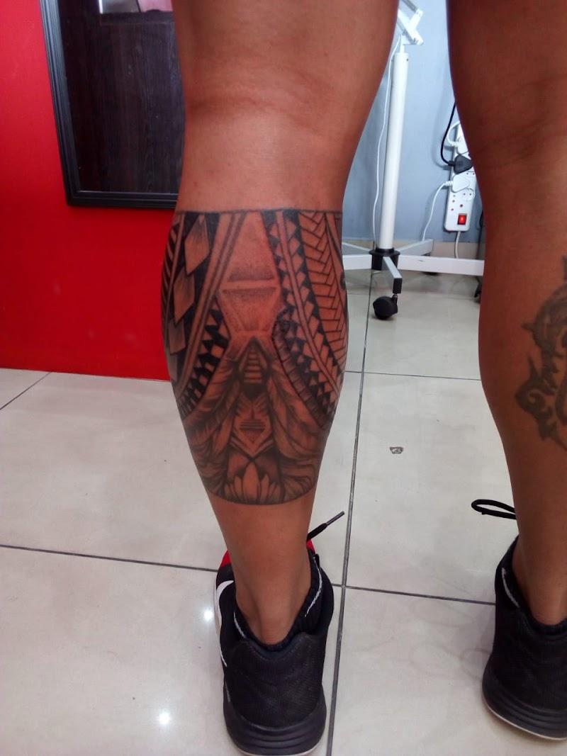 The Black Laboratory Tattoo Studio - Photo 2